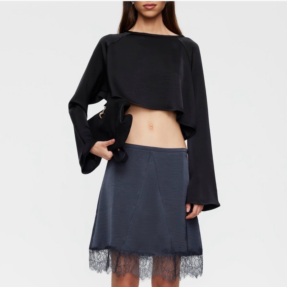 LIONESS
Gloss Long Sleeve Satin Crop Top